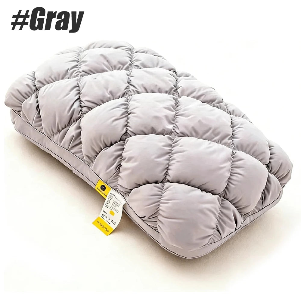 oreiller rembourré motifs carrés jaune blanc gris confortable lit douillet