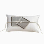 coussin géométrique laine coton contemporain beige gris noir décoratif sofa lit voiture
