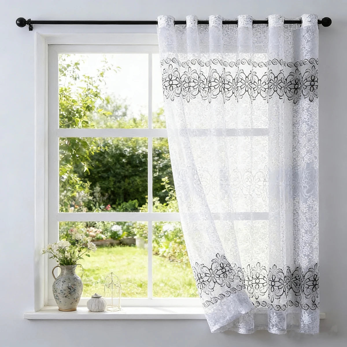 rideau blanc noir broderie florale transparent classique maison salon chambre decoration