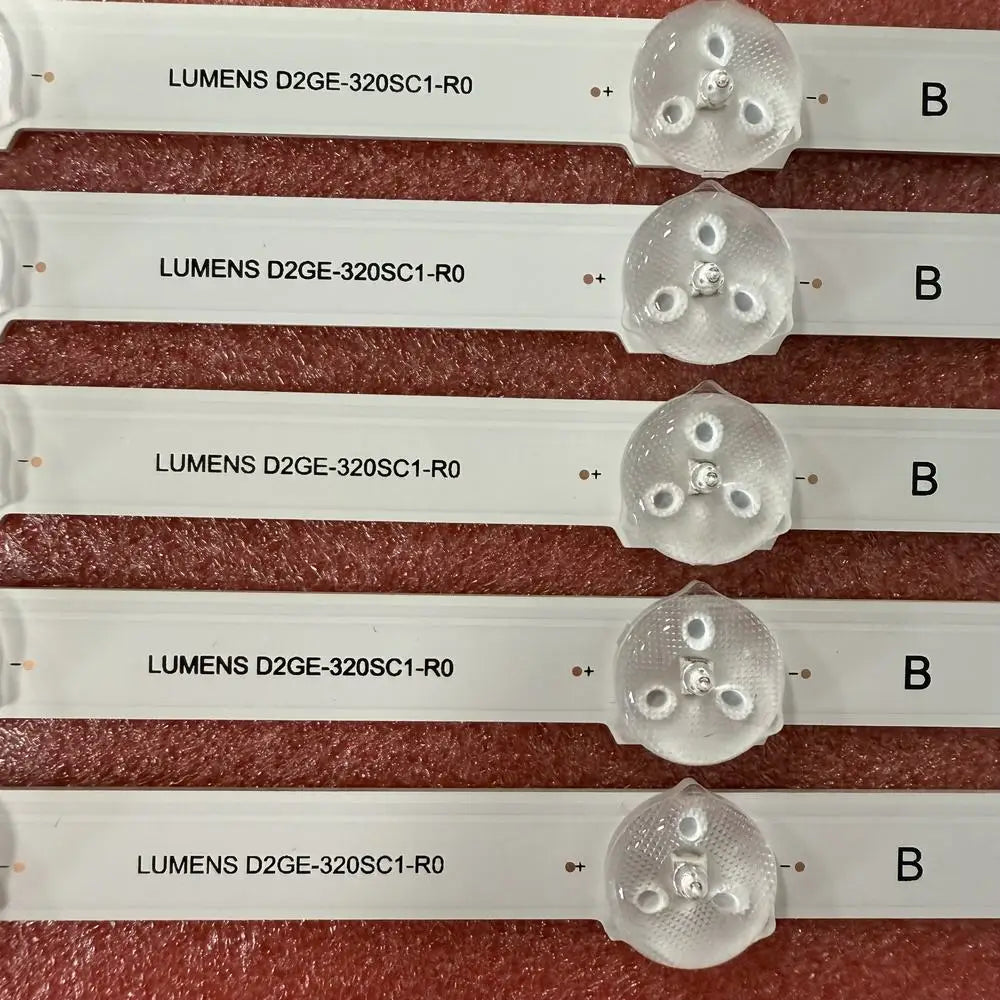 bandes led blanc modernes aluminium fixations bouton poussoir lisse régulières