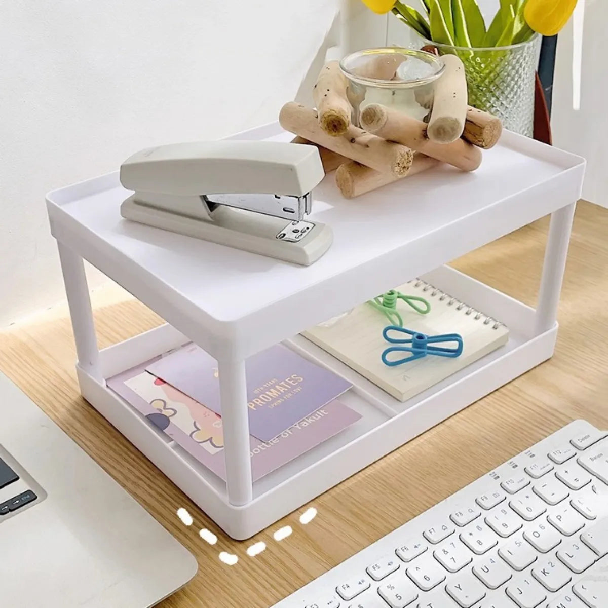 support rangement double niveau blanc moderne rangement papeterie stylo cahier agrafeuse marque page boite