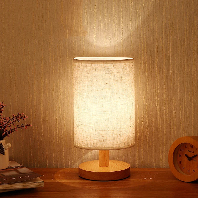 lampe table moderne abat jour lin bois naturel élégante chambre veilleuse éclairage led nordique