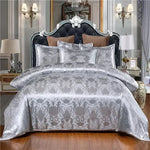 ensemble literie baroque gris clair blanc orné motifs floraux classique élégant taies d'oreiller