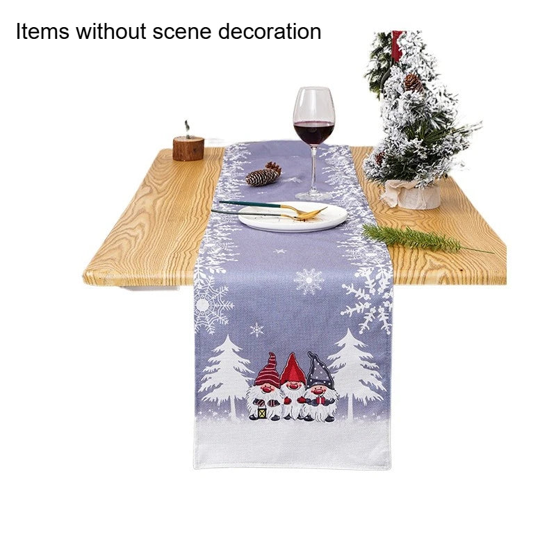 nappe noel rouge gris motifs sapins flocons gnomes table festivite scandinave tekstil