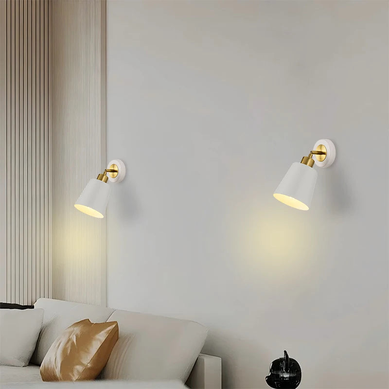 lampe murale led moderne noire dorée simple salon chambre coucher