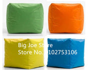 pouf carré multicolore tissu texturé moderne salon décontracté assise polyvalente confortable