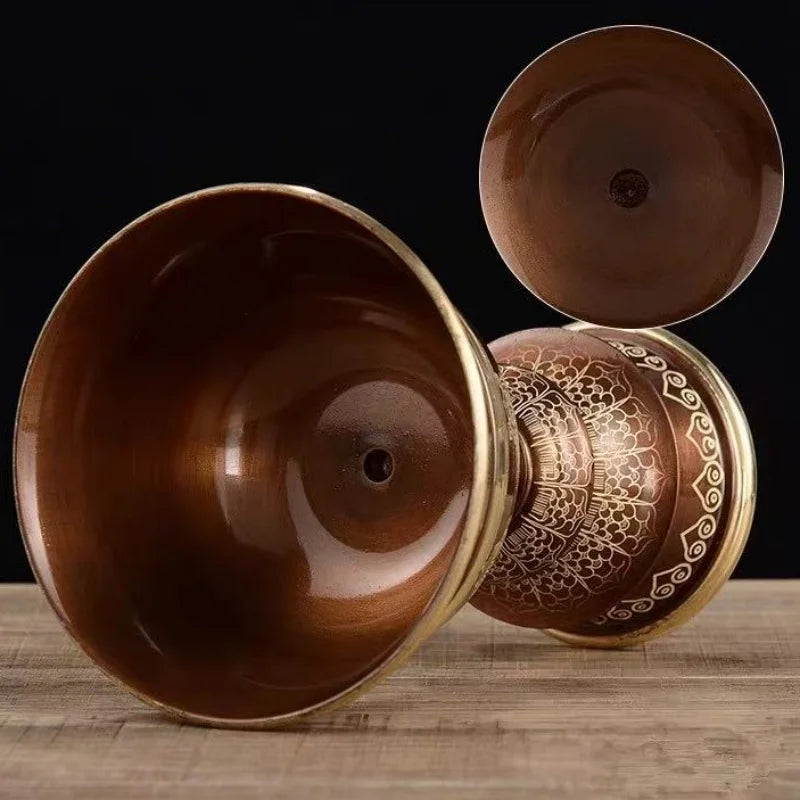 gobelet cuivre ornemental classique marron doré bouddhiste lampe huile baroque artisanal sacrée activités religieuses