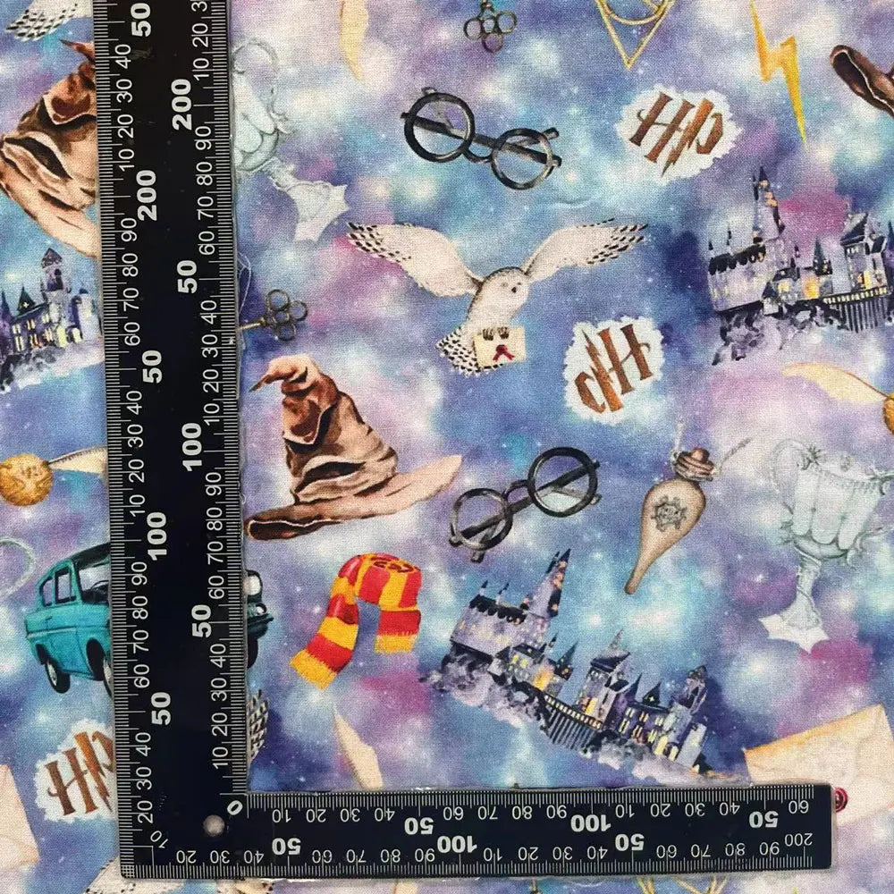 tissu imprimé disney mickey minnie harry potter polyester coton bleu blanc rouge vert