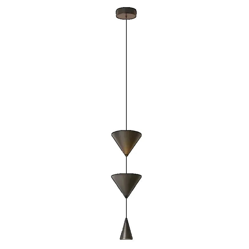 suspension lumineuse moderne minimaliste trois abat jours blanc cassé marron foncé lisse mat
