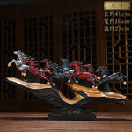 ornements sculptés chevaux résine artisanal chinois couleurs dorées rouges noires modernes