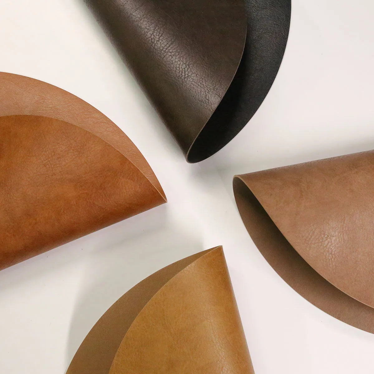 serviettes table modernes simili cuir marron clair marron foncé beige clair gris clair respectueux