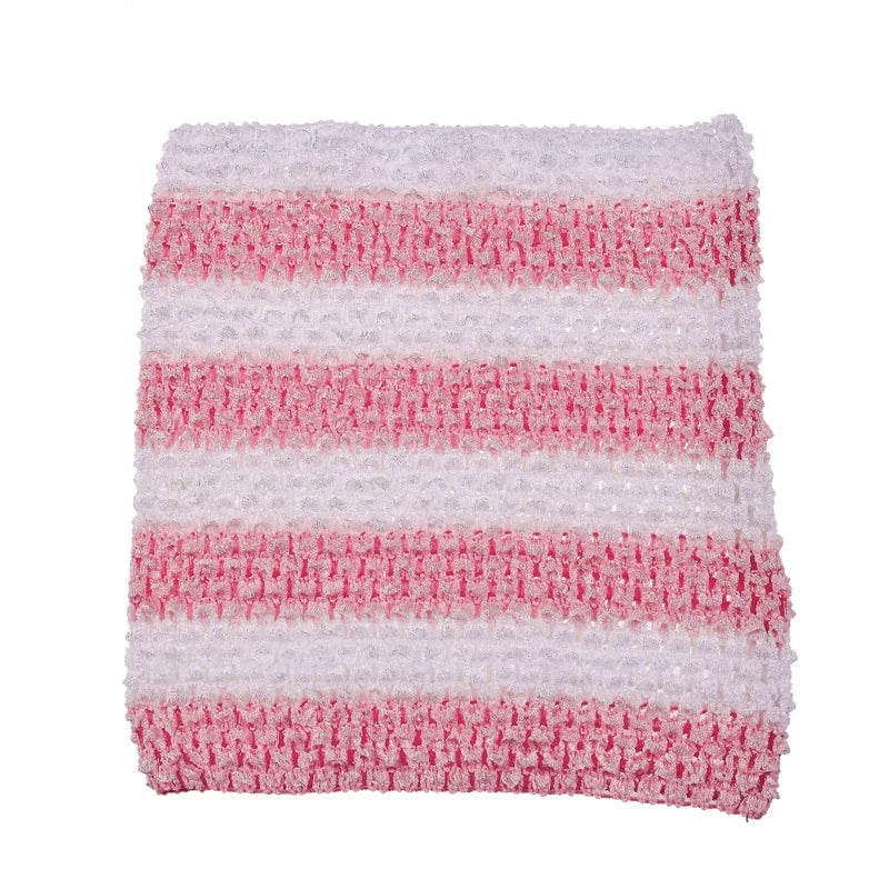 serviette crochet fait main motif rayures horizontales artisanale décoration maison enfant