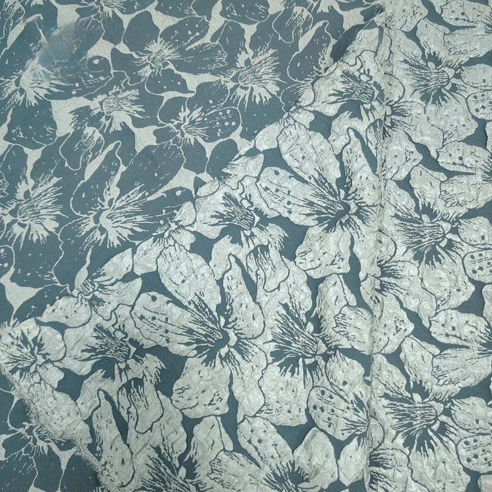 tissu polyester brocart fleurs relief rose clair beige gris rouge jaune doré opacité Jacquard