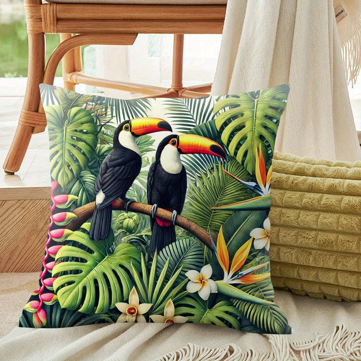 housse coussin motif toucan jungle feuilles exotiques fleurs moderne noir blanc vert jaune rose