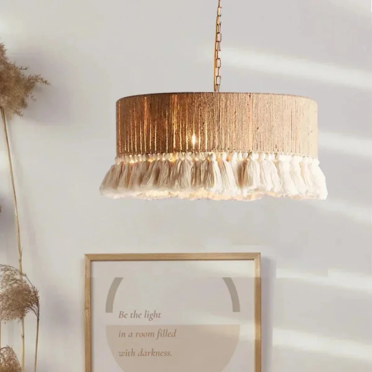 lampe suspendue tissu tressé boho chic beige doré franges blanches 40cm 50cm 60cm