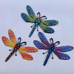 sculpture métal libellule abeille couleur aile transparente artisanale jardin extérieur decoration vertical horizontal