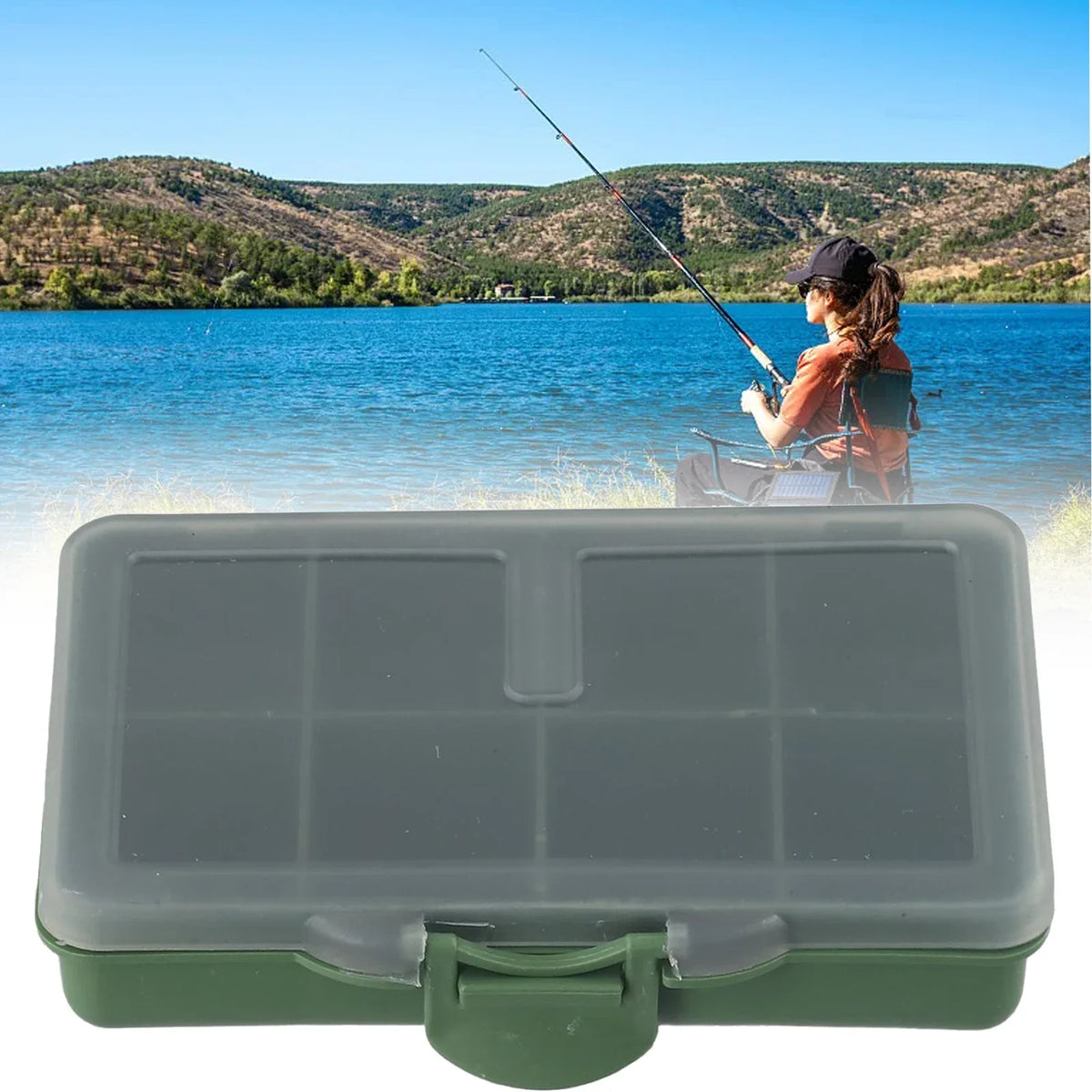 boîte pêche compartiments vert gris plastique lisse pratique compact poignée