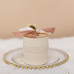 boîtes cadeaux mariage dentelle rubans satinés fleurs séchées nacrées élégantes romantiques blanc crème rose