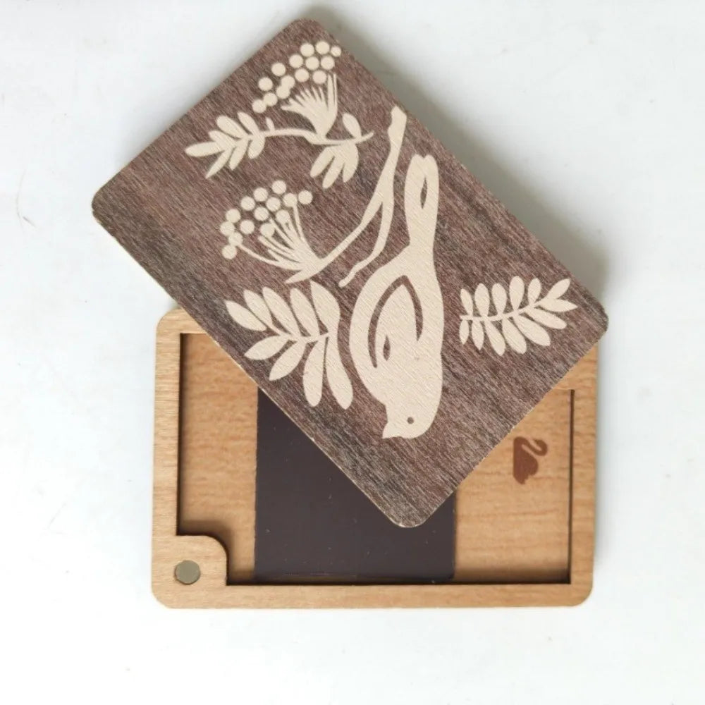 porte cartes bois floral motifs animaux clips minimaliste