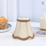 abat jour classique brodé rouge blanc beige dentelle opacité