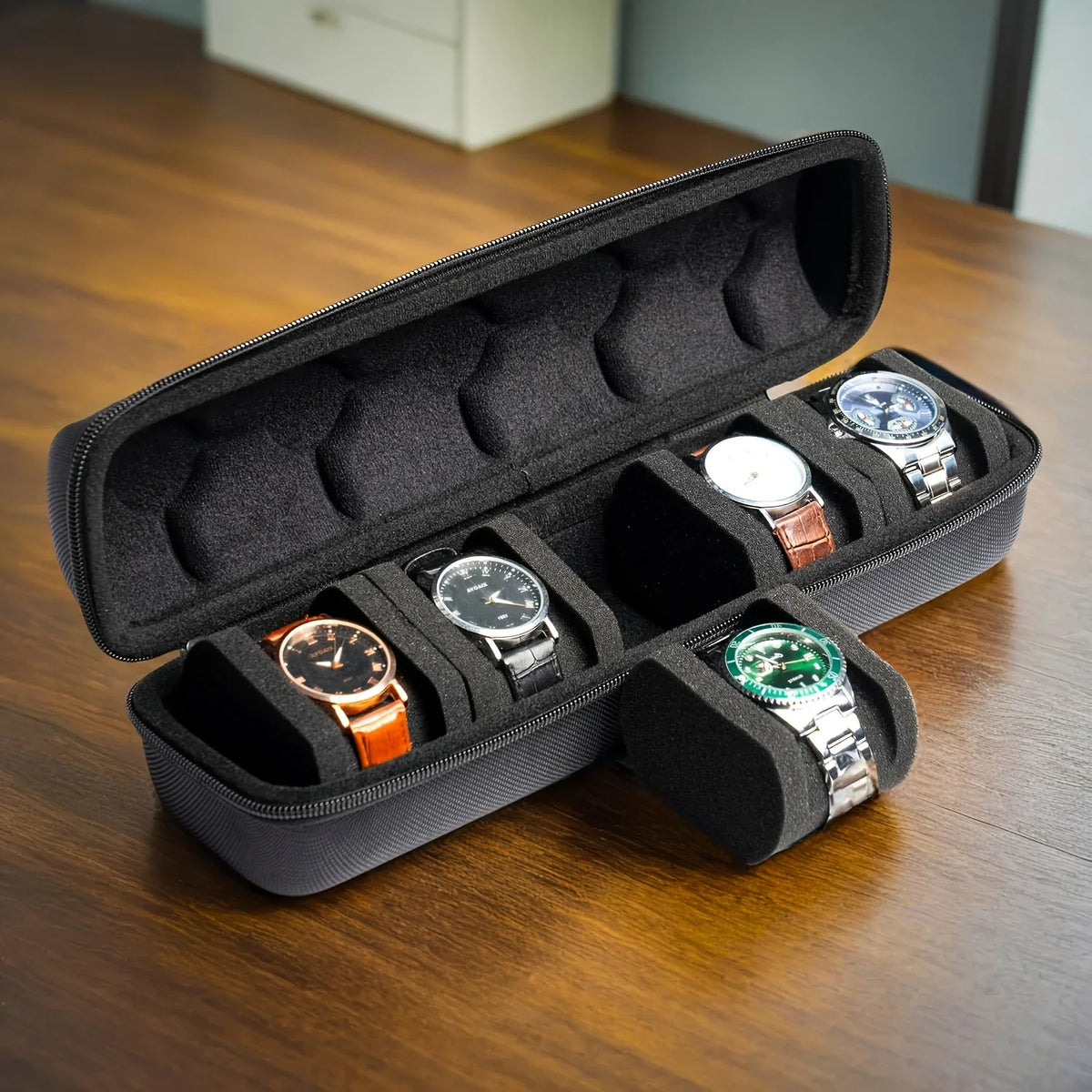 boîtier rangement montres compartiments texturé mousse noire moderne utilitaire multifonction portable robuste