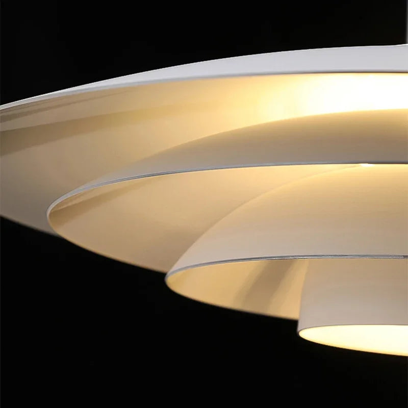 lampe suspendue moderne minimaliste blanc multi niveaux opacité tringle salon chambrehôtel