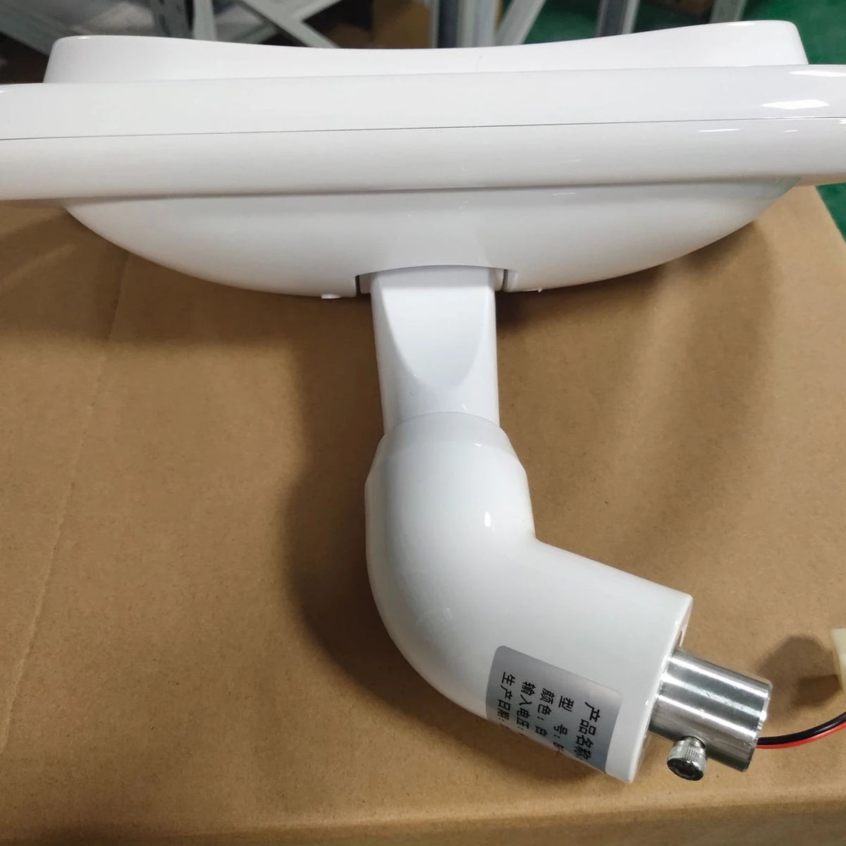 lampe dentaire led diodes blanc moderne fixation succion soins bucco dentaires
