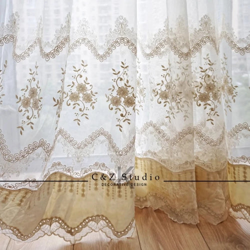 rideau tulle blanc broderie florale dentelle transparent classique romantique décoration chambre salon maison luxe