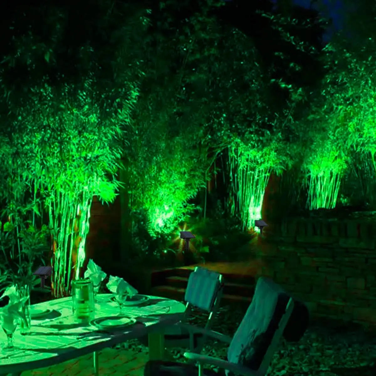 projecteur solaire led vert moderne fixé piquet noir étanche ip65extérieur jardin