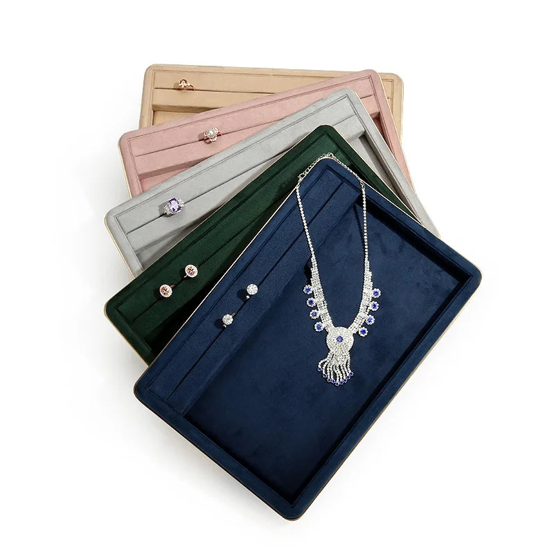 présentoir bijoux boîte velours classique gris rose pâle vert beige rangement anneaux