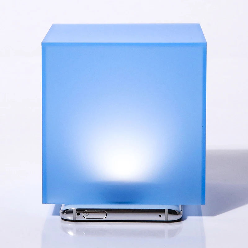 cube exposition acrylique mat support rangement accessoires collection objet déco carré transparent réutilisable