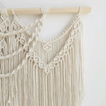tapisserie macramé bohème franges géométriques beige clair mur décoration artisanal coton lavage main