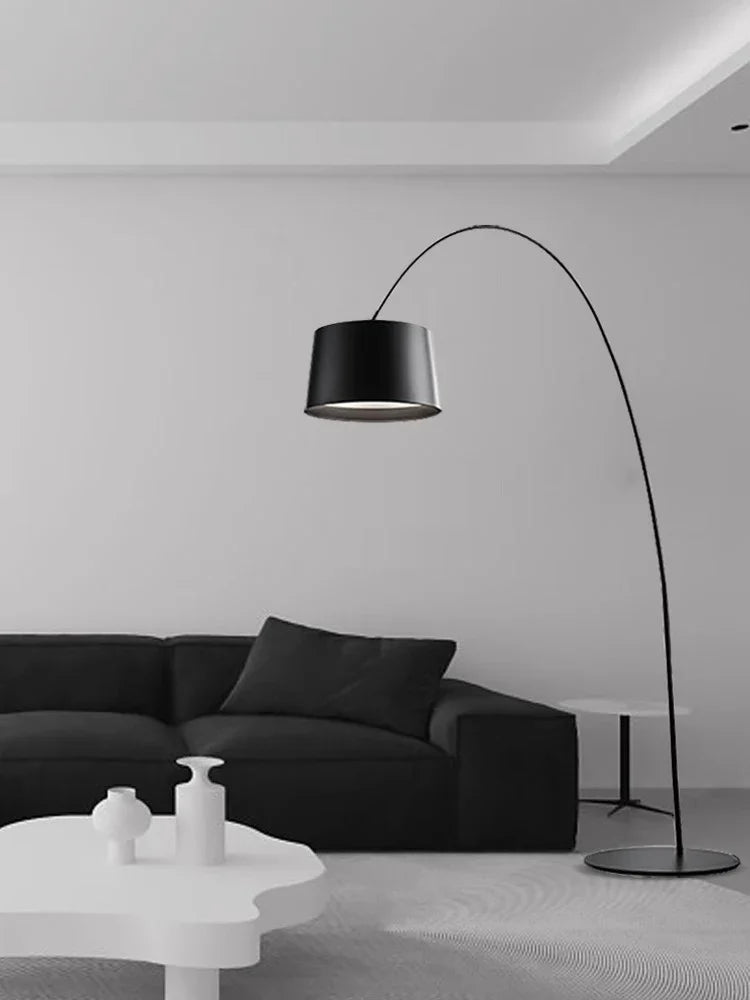 lampe sol moderne led noir base circulaire abat jour aluminium éclairage intérieur minimaliste