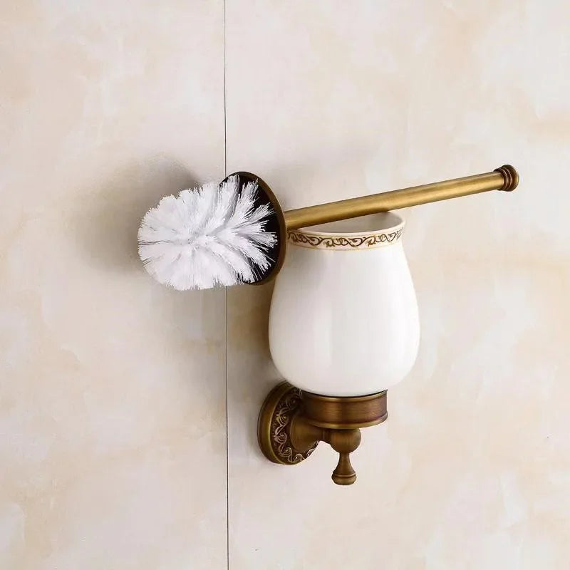 porte brosse wc blanc doré orné motifs floraux support mural classique fixations
