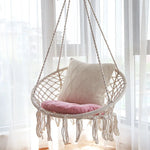 fauteuil suspendu macramé tissé motifs géométriques franges boho chic blanc beige noir rose bleu