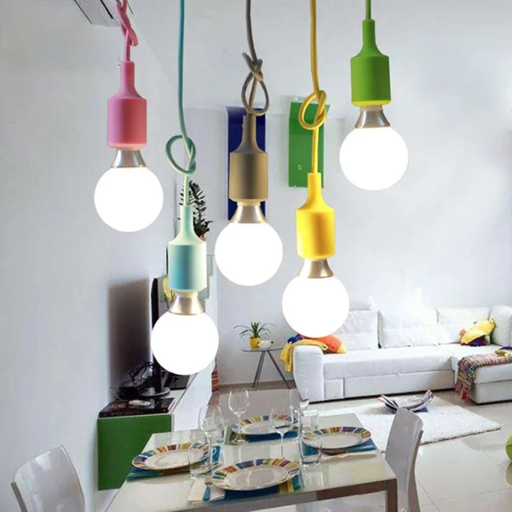 ampoules suspendues modernes transparentes violet rouge bleu gris blanc vert orange jaune chambre salon