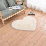 tapis forme coeur fausse fourrure doux blanc rose chambre sol