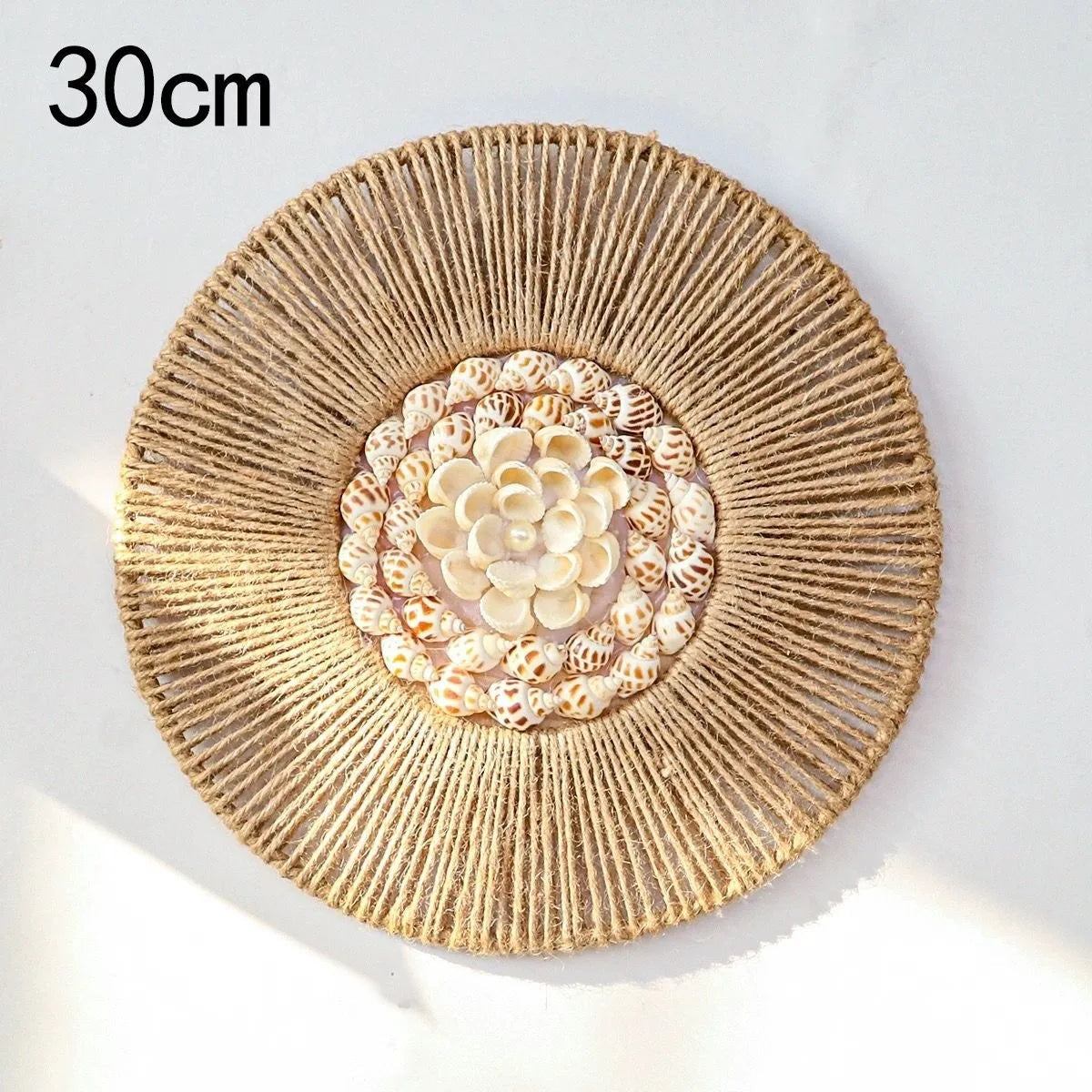décoration murale boho chic circulaire motif floral rayures concentriques couleur beige blanc suspension murale