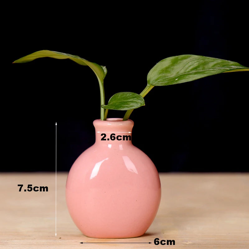 vases table bleu clair blanc vert pastel rose poterie minimaliste