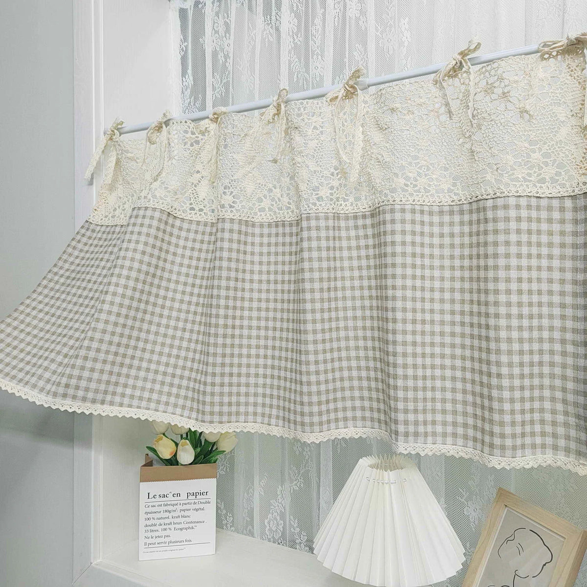 rideau fenêtre maison opacité beige gris carreaux dentelle vintage rustique