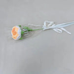 bouquet fleurs tricotées rouge jaune rose vert blanc anniversaire mariage décoration intérieure artisanal creative