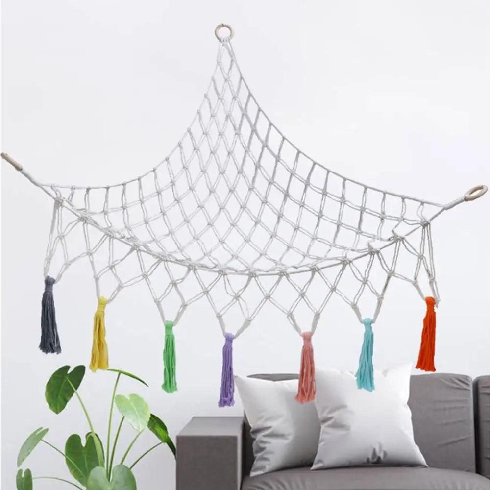 filet suspendu rose blanc maille régulière franges anneaux métalliques réutilisable créatif artisanal