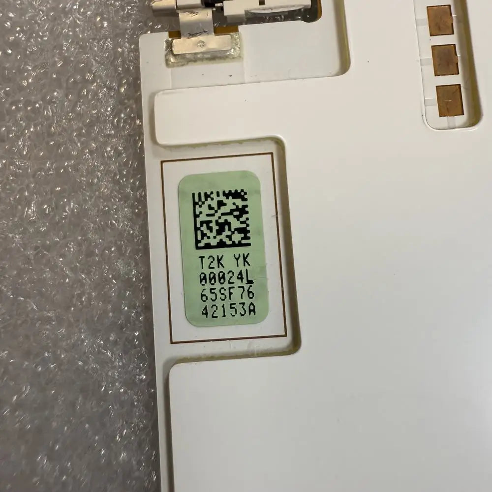 connecteurs câbles argentés lisses industriels qr code étiquette certifiés rohs ul cem
