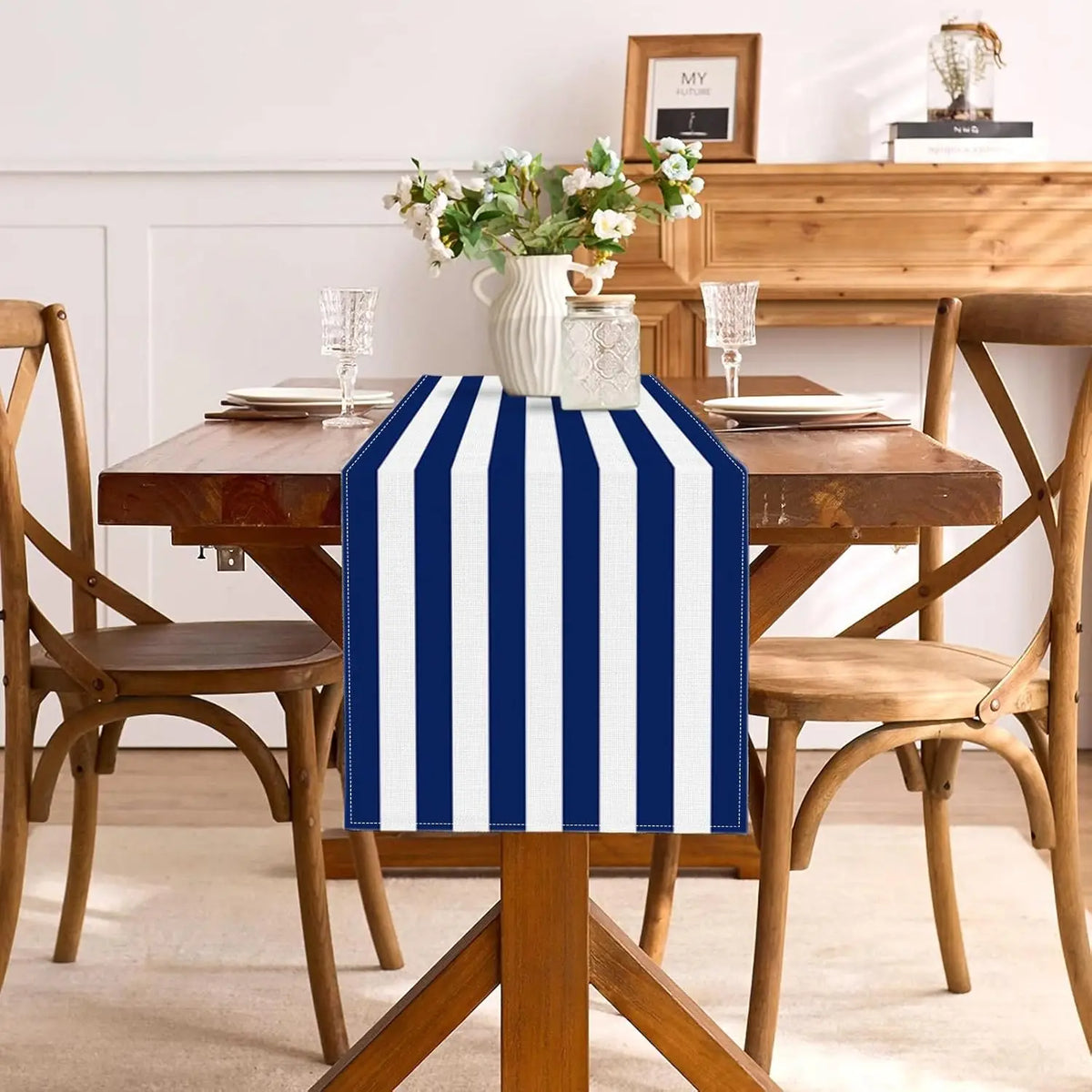 table cuisine nappe courte lin bleu marine rayée marin décontracté festive farmhouse