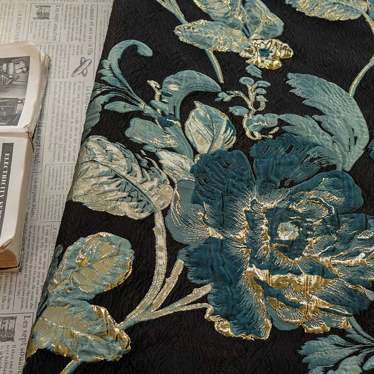 tissu imprimé floral brodé noir élégant polyester largeur 140cm classique tissu jacquard fil teint