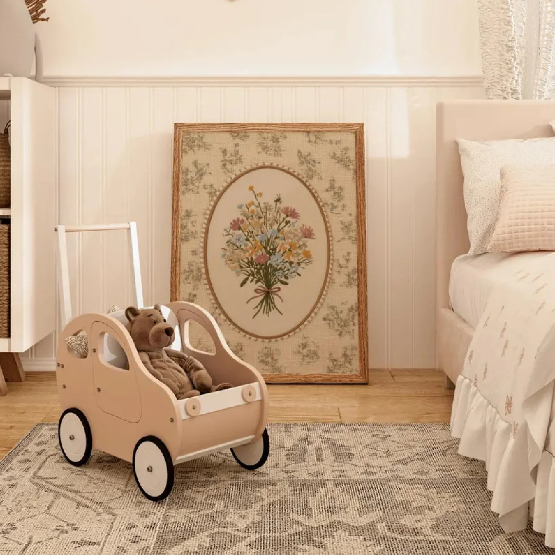 voiture main enfant ours peluche coussins beige sans cadre decoration chambre fille garçon vintage