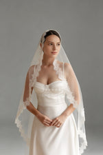 voile mariée blanc dentelle fine bord dentelle clips métalliques classique opacité monocouche