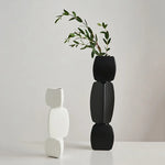 vases decoratifs modernes minimalistes geometriques blanc noir sculpturauxbranches feuillageintérieur decoration