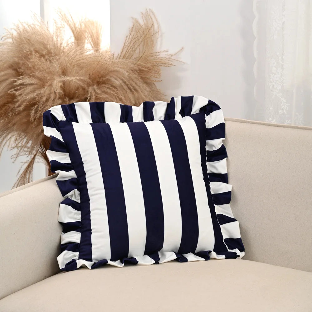 taies d'oreiller carrées rayures bleues blanches velours moderne fixation décoration canapé chambre sofa