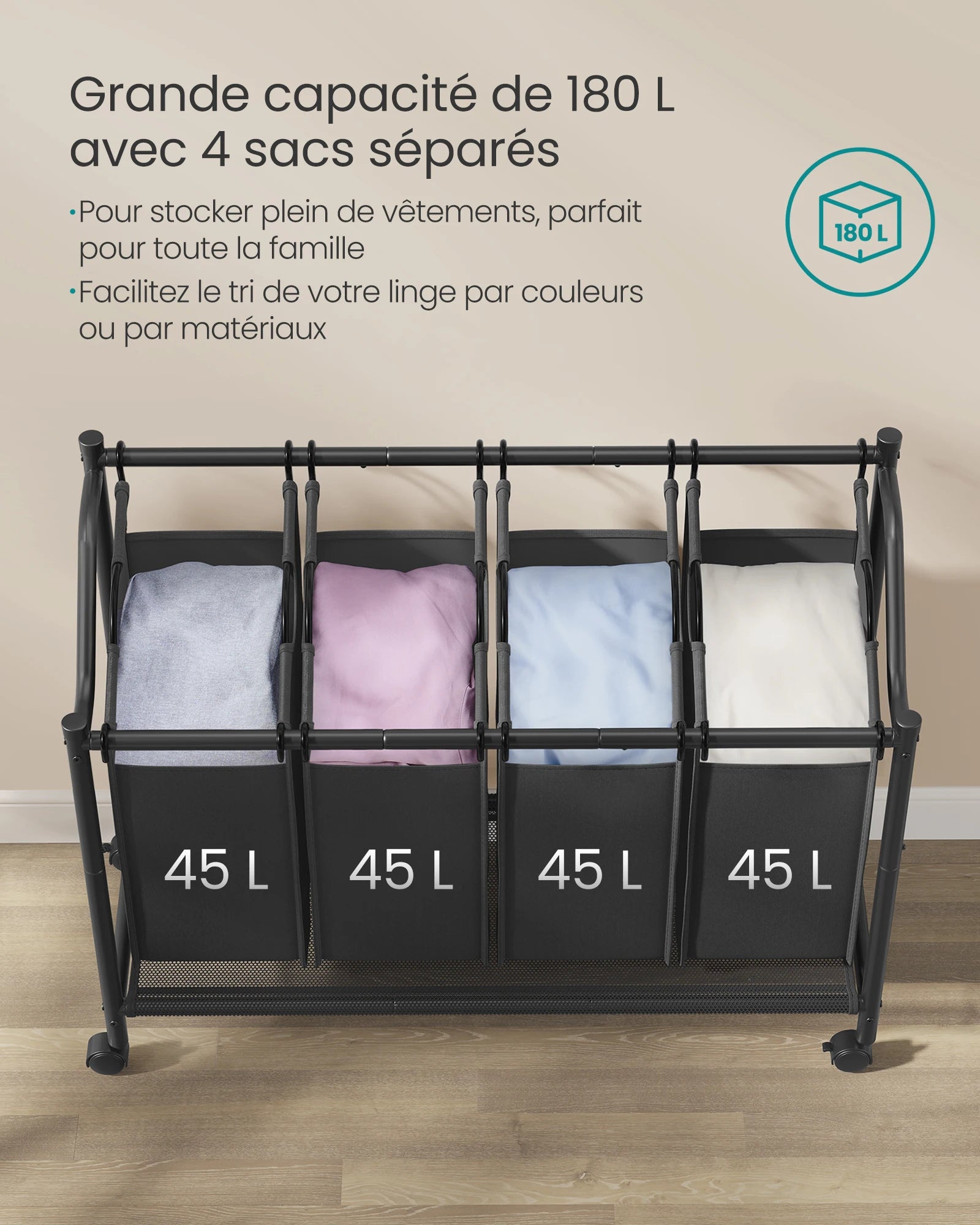 Chariot à linge avec roulettes montrant les sacs détachables